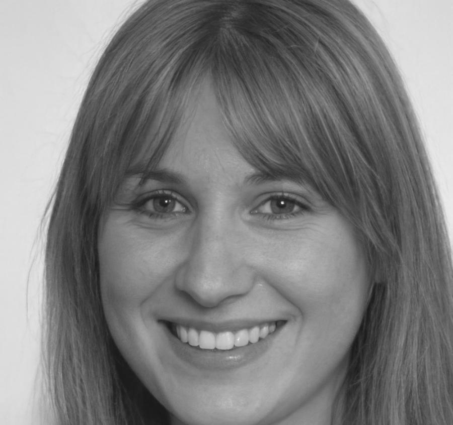 Elena Vasquez, Test Execution Specialist at DevNetixByte